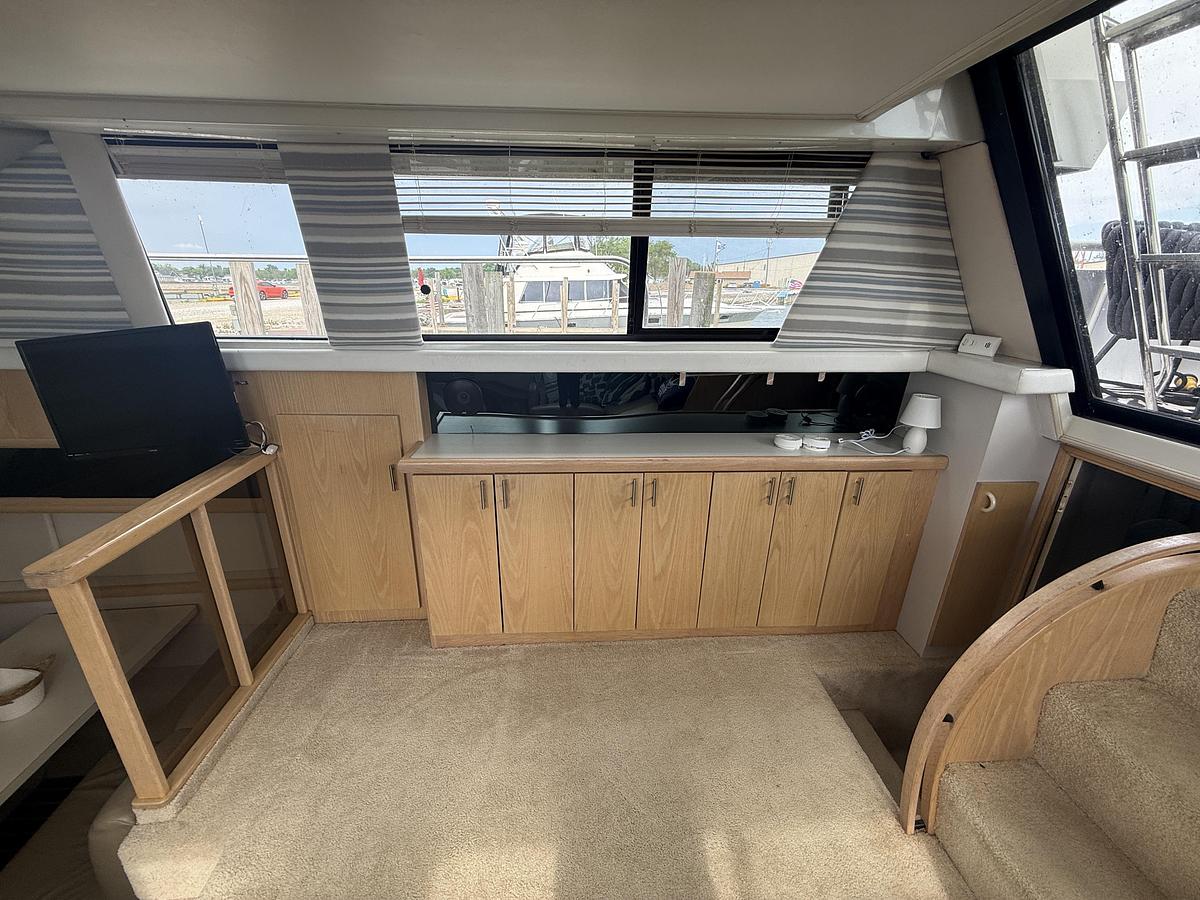 Used 1992 Silverton  41 Aft Cabin Motor Yacht