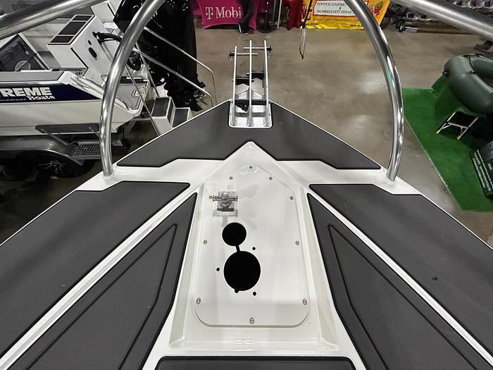 2026 Extreme Boats 795 Game King