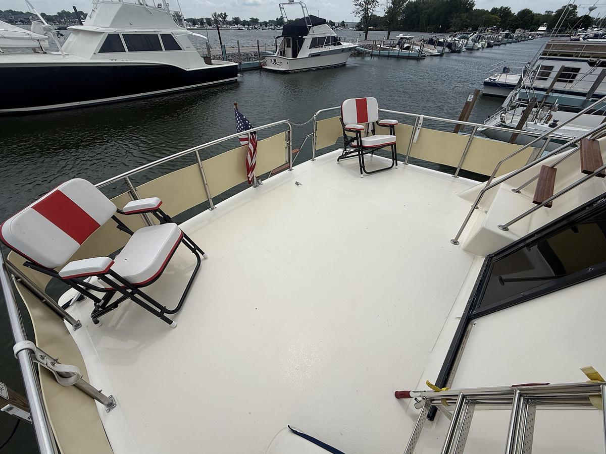 Used 1986 Sea Ray 410 Sundancer