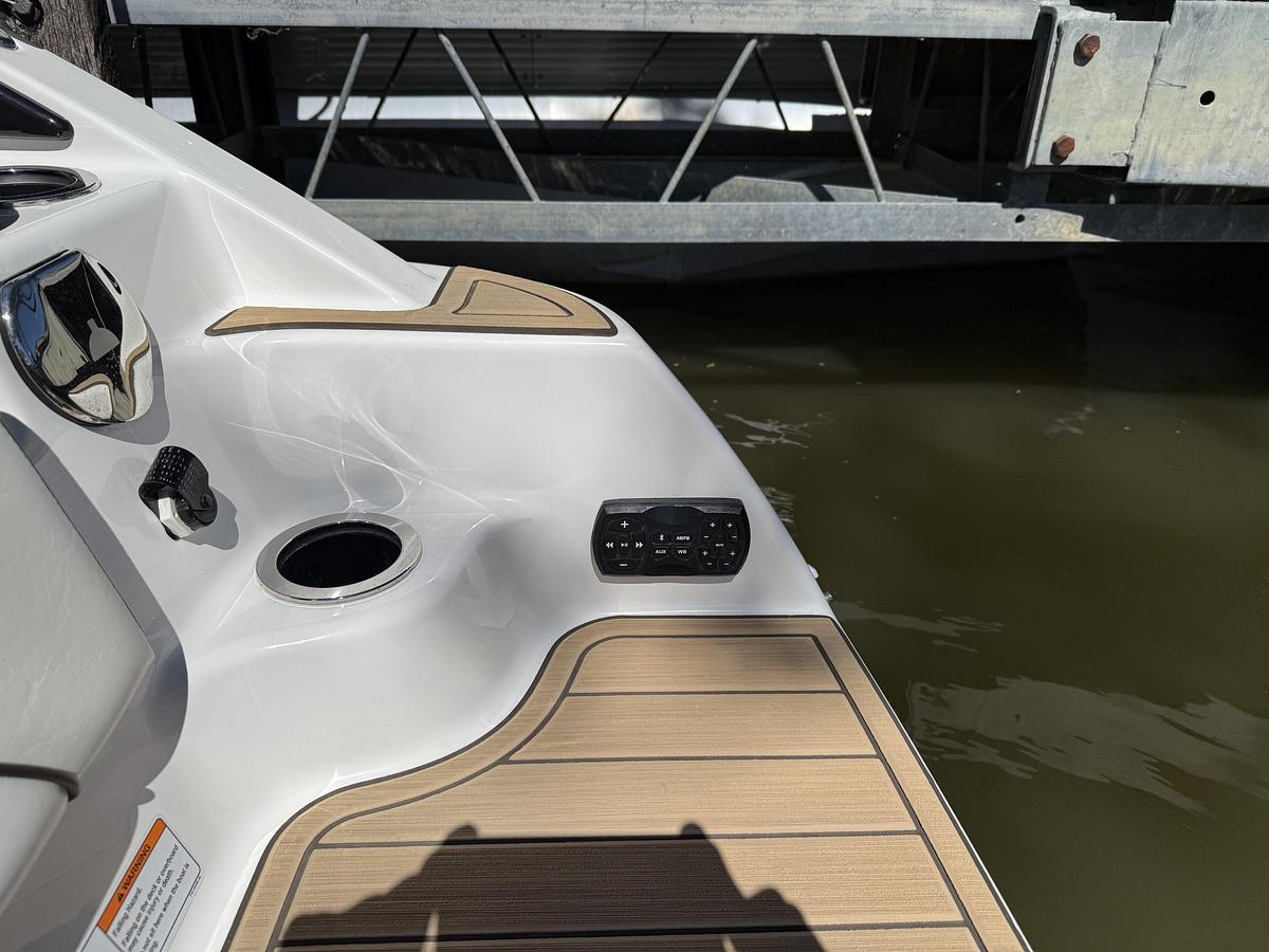 Used 2023 Yamaha 252 SD