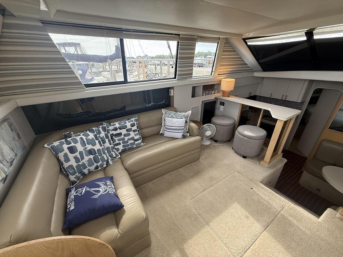 Used 1992 Silverton  41 Aft Cabin Motor Yacht