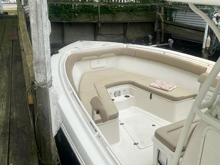 Used 2015 Sailfish 320 CC