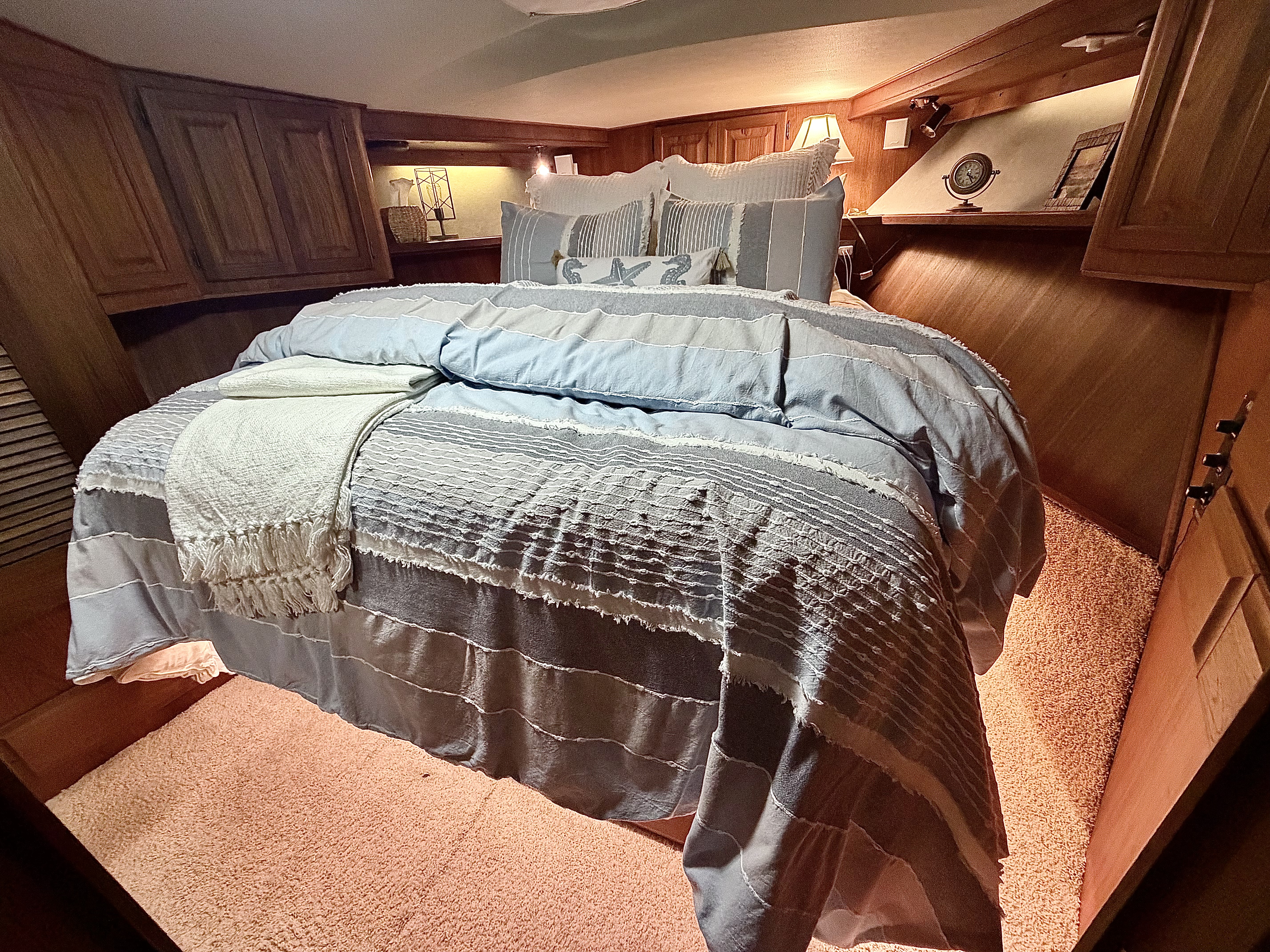 Used 1986 Viking 48 Motor Yacht