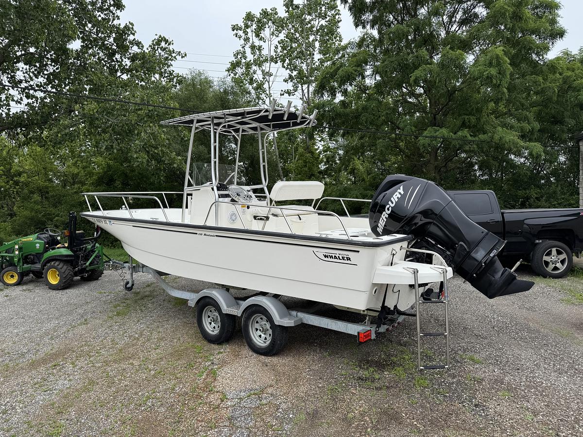 Used 2013 Boston Whaler 210 Montauk