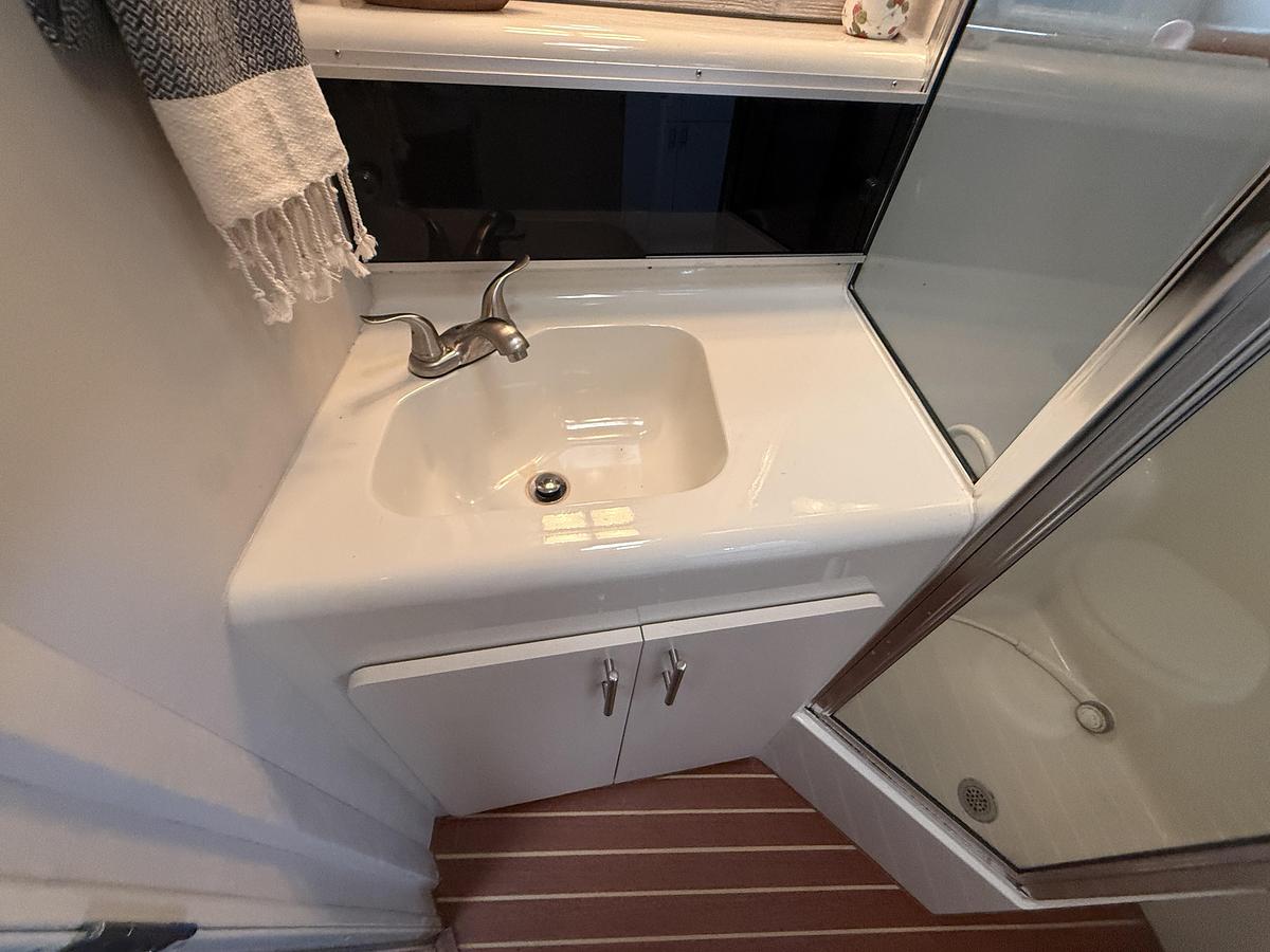 Used 1992 Silverton  41 Aft Cabin Motor Yacht