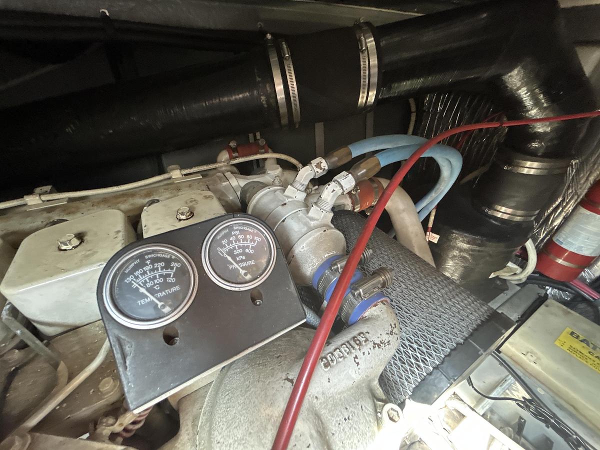 Used 1993 Sea Ray 440 Sundancer