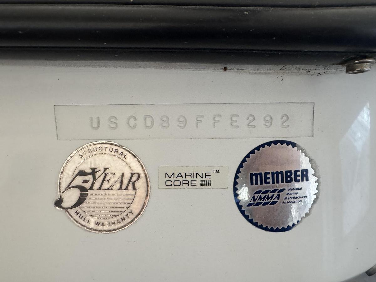 Used 1992 Bayliner 2052 Trophy