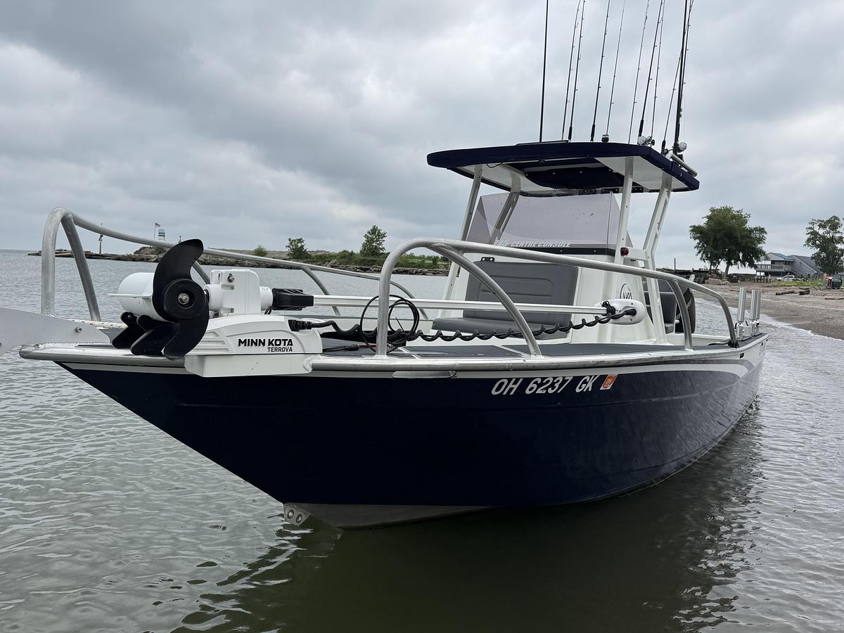 Used 2021 Extreme Boats 745 Center Console 24ft