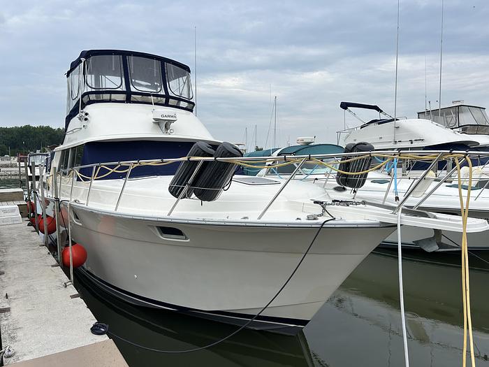 Used 1990 Silverton  40 Motor Yacht