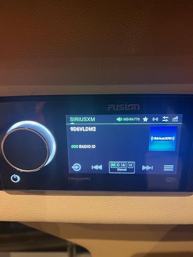 Used 2018 Carver C37