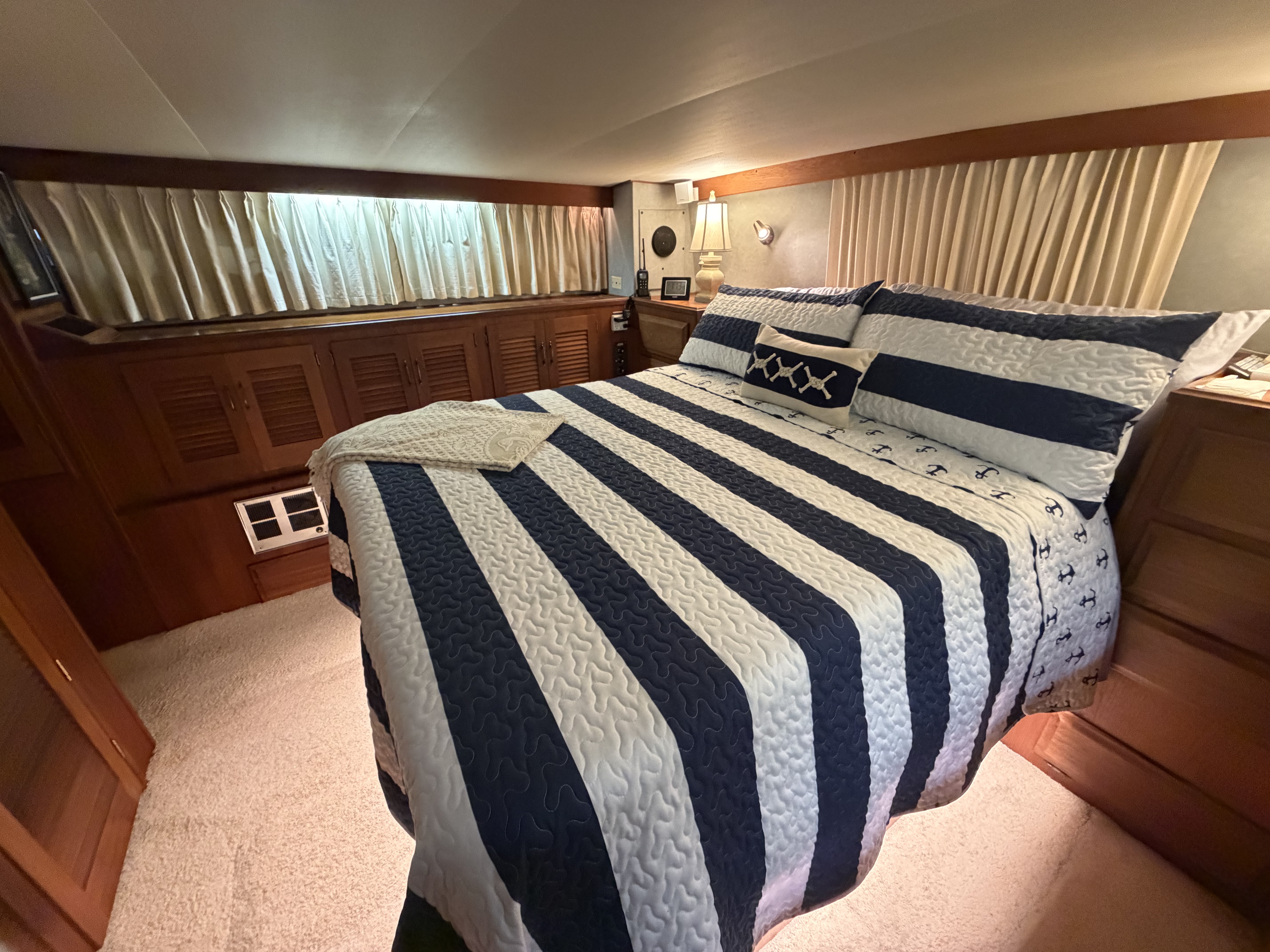 Used 1986 Viking 48 Motor Yacht