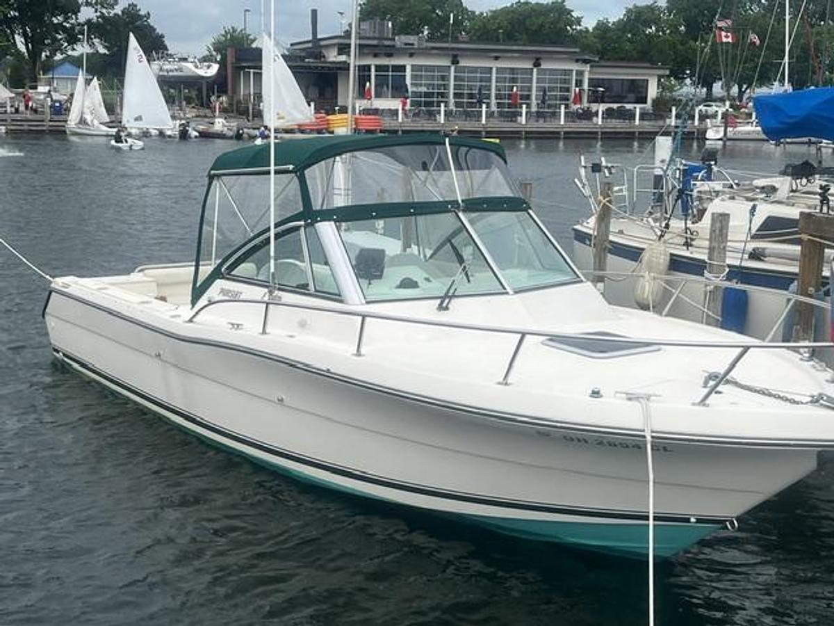Used 1999 Pursuit 2460 Denali