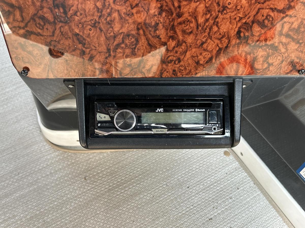 Used 1993 Sea Ray 440 Sundancer