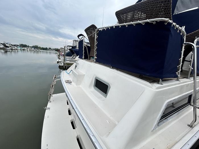 Used 1990 Silverton  40 Motor Yacht
