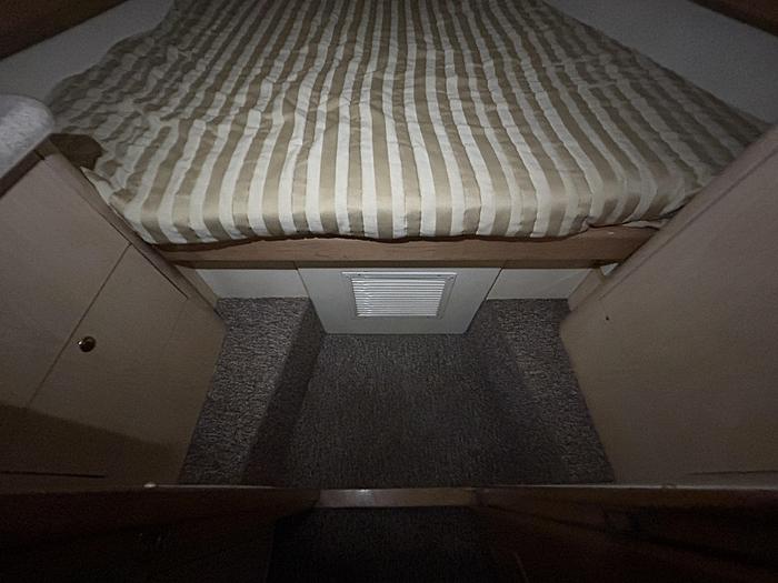 Used 2002 Fountain 38 Express Cruiser