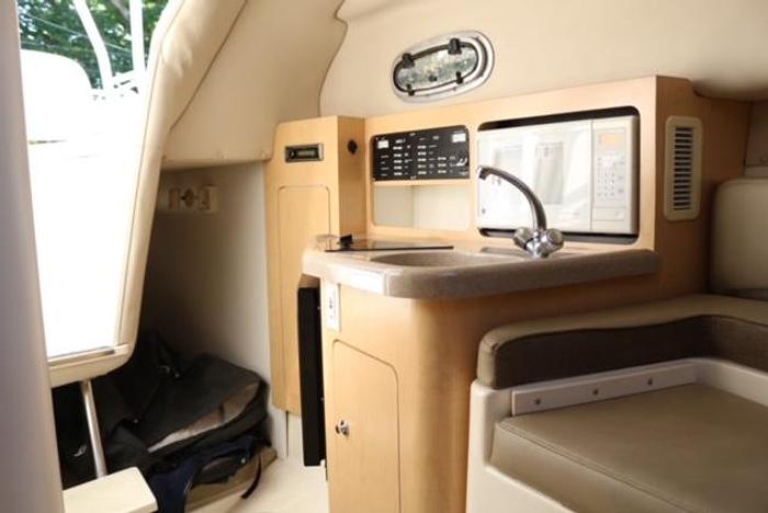 Used 2001 Boston Whaler 26 Conquest