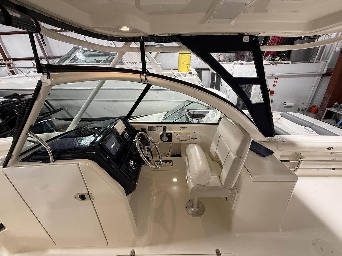 Used 2014 Pursuit 265 DC