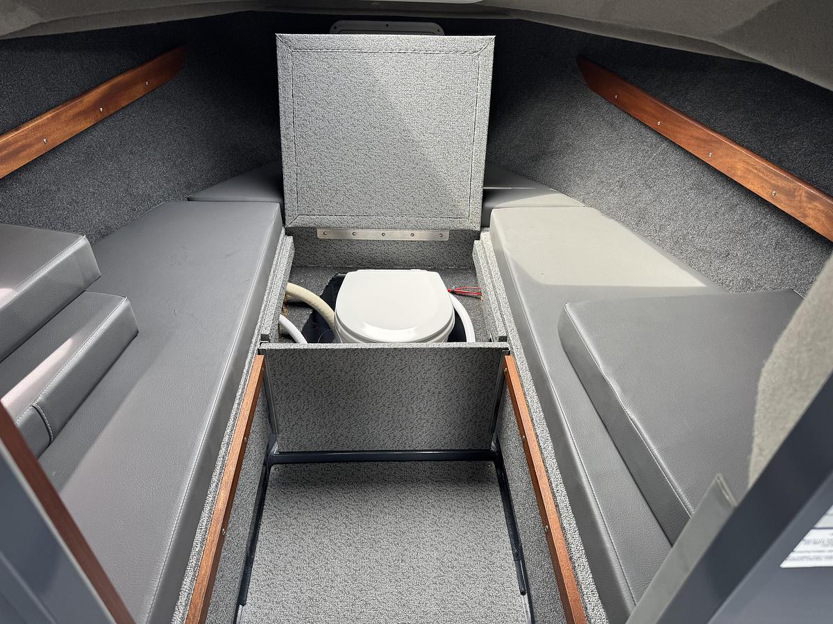 Used 2025 Hewescraft 240 Pacific Cruiser Hardtop