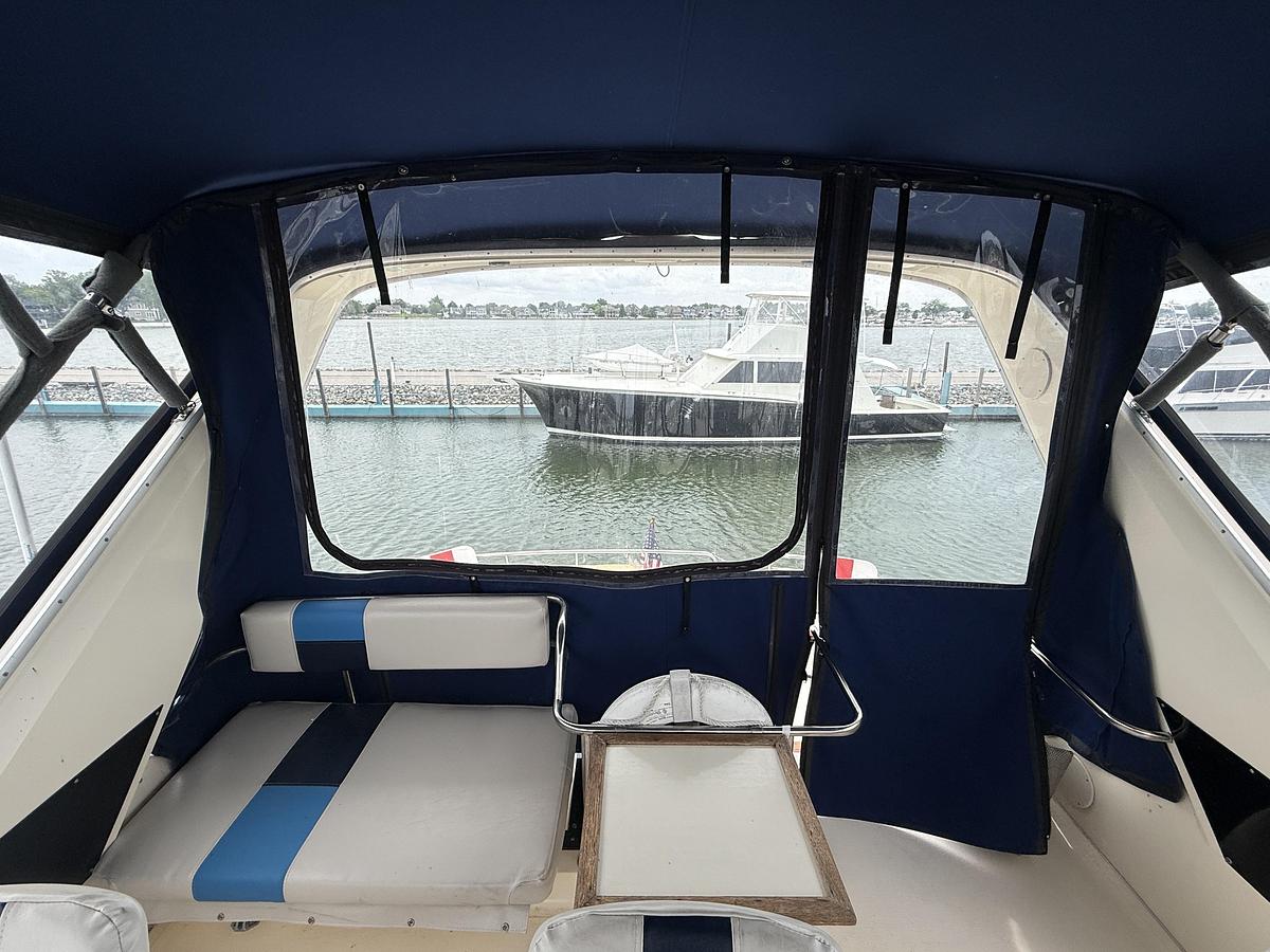 Used 1986 Sea Ray 410 Sundancer