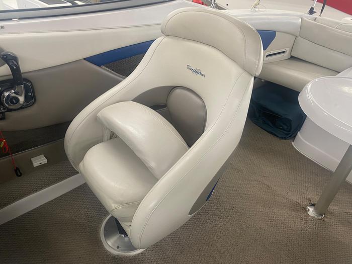 Used 2002 Four Winns 205 Sundowner