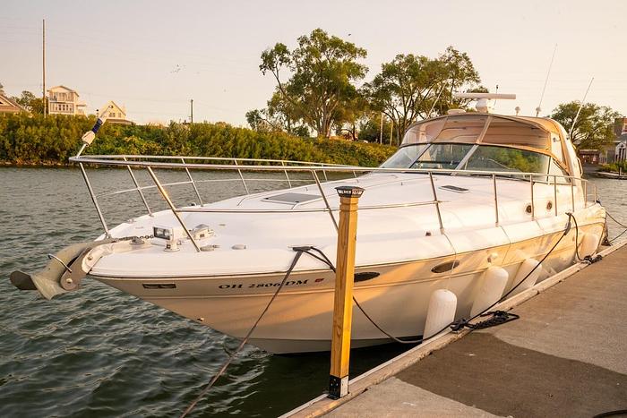 Used 1998  Sea Ray 400 Sundancer