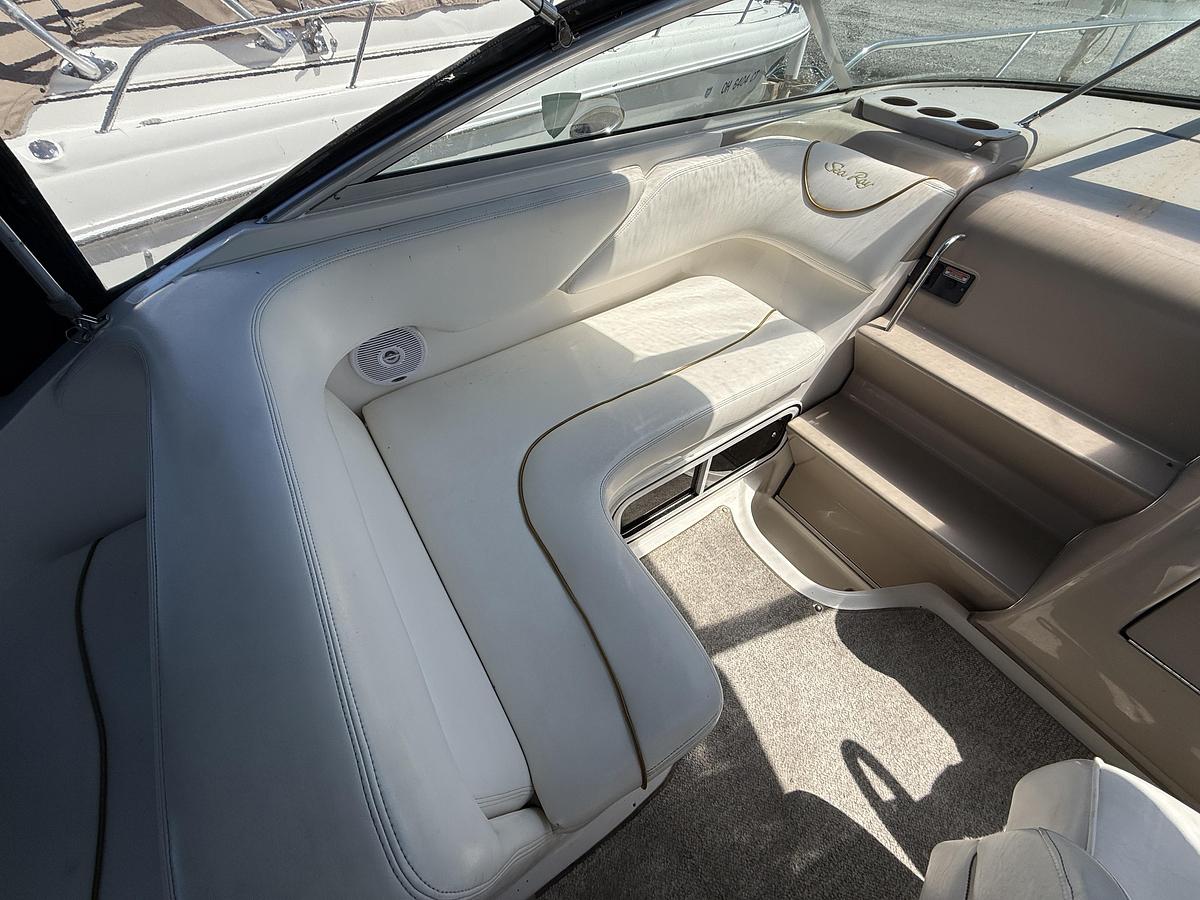 Used Sea Ray 260 Sundancer