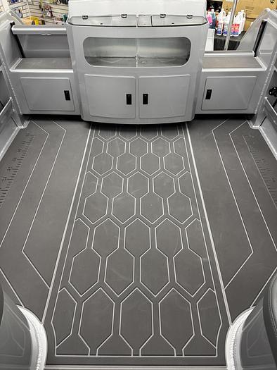 2025 Extreme Boats  696 Game King