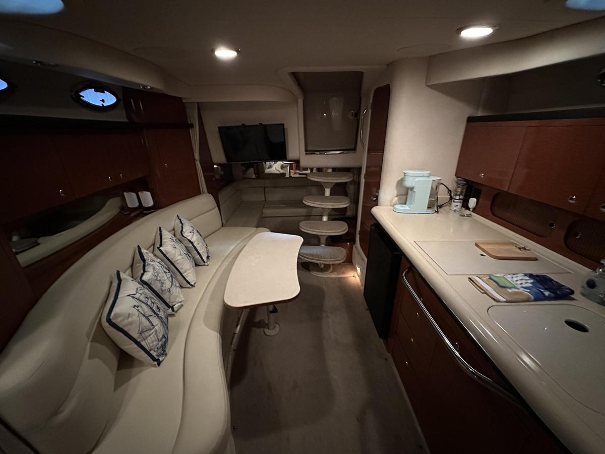 Used 2004 Sea Ray 340 Sundancer