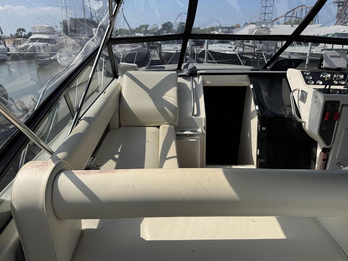 Used 1990 Silverton 34 Express