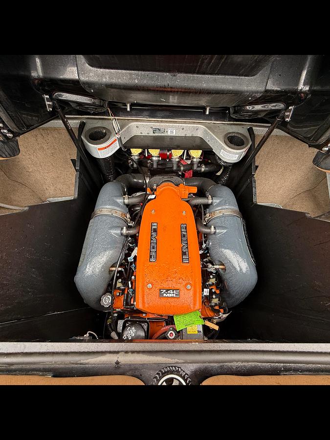 Used 2021 MasterCraft X26