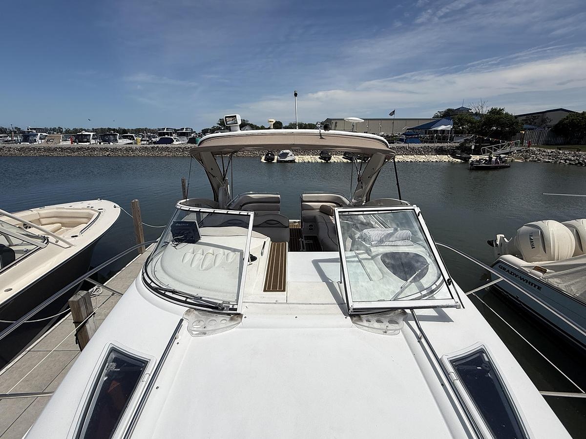 Used 2001 Doral 330 SE