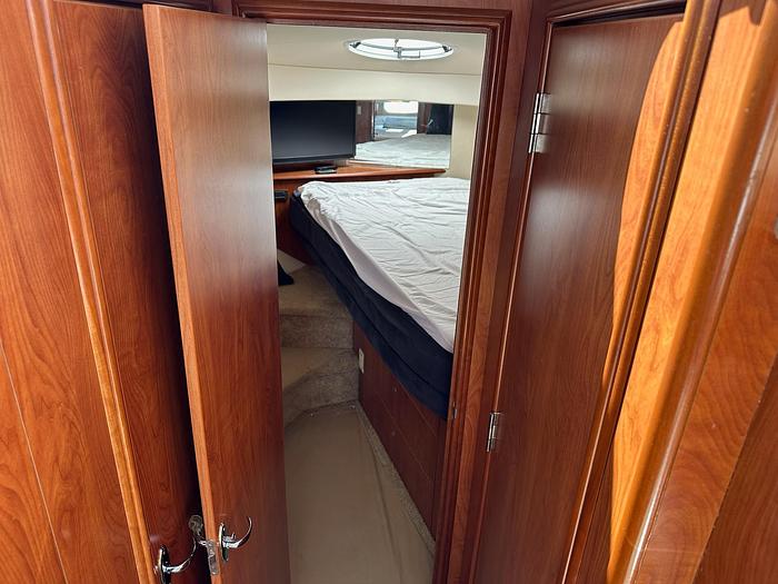 Used 2007 Silverton 33 Convertible