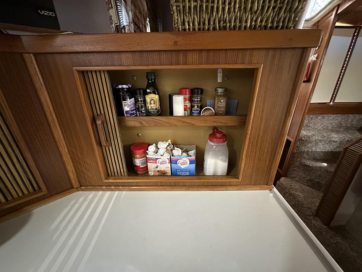 Used 1987  Sea Ray 340 Sundancer