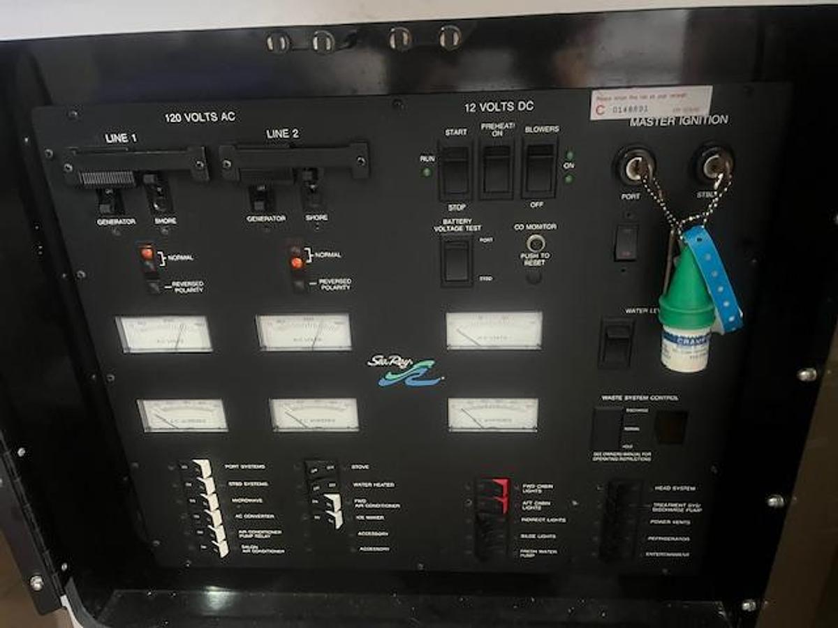 Used 1991 Sea Ray 370 Sedan Bridge