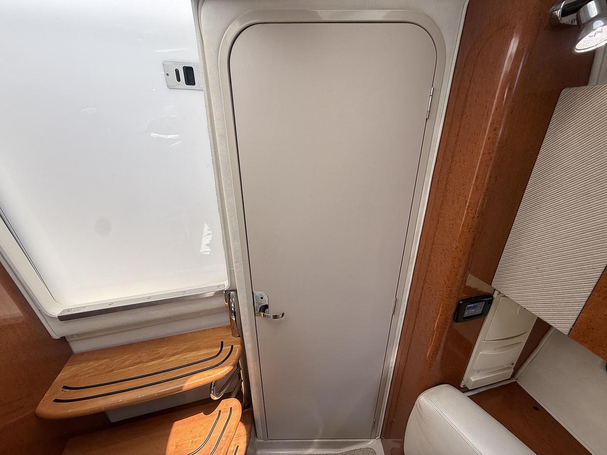 Used 2001 Doral 330 SE