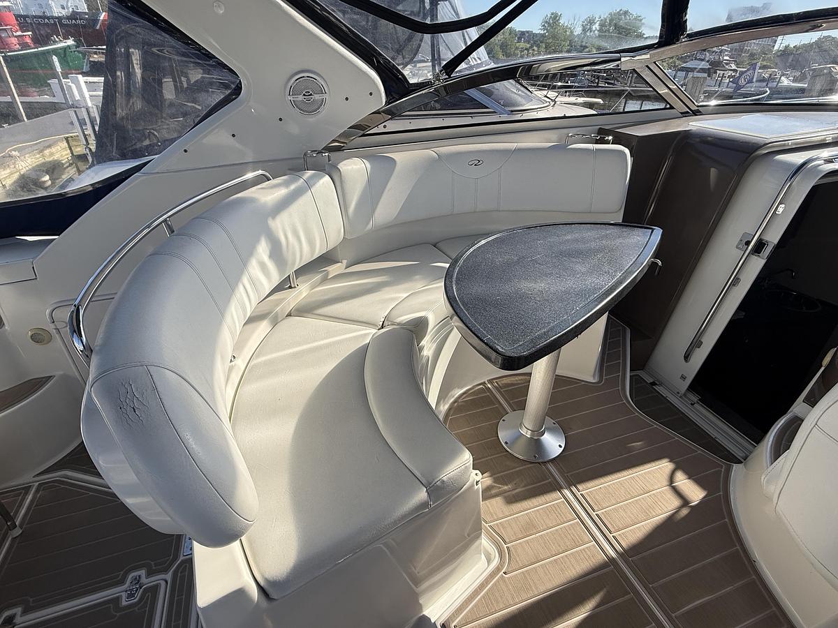 Used 2005 Regal 3560 Commodore