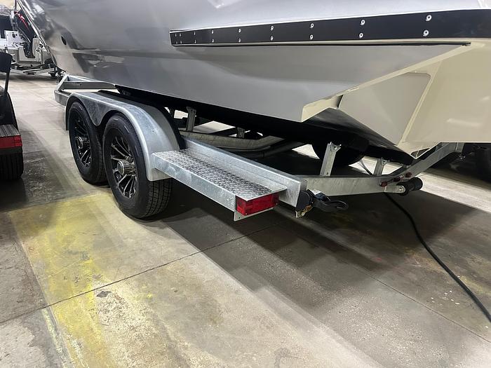 2024 Extreme Boats 795 Walk Around