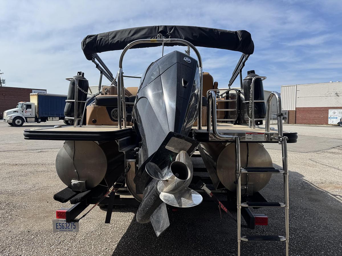 Used 2022 Harris  230 Solstice