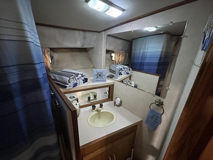 Used 1990 Silverton  40 Motor Yacht