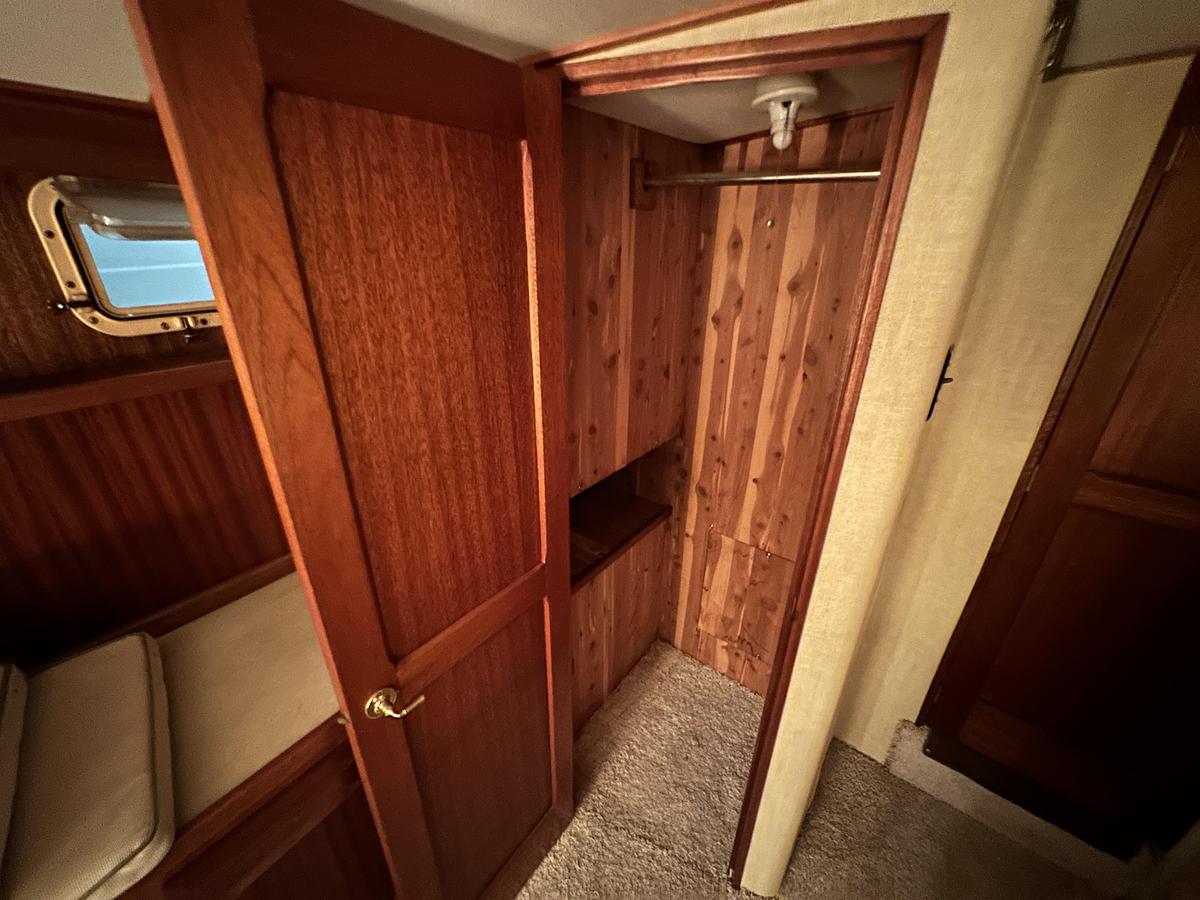 Used 1982 Egg Harbor 42 Aft Cabin Motor Yacht