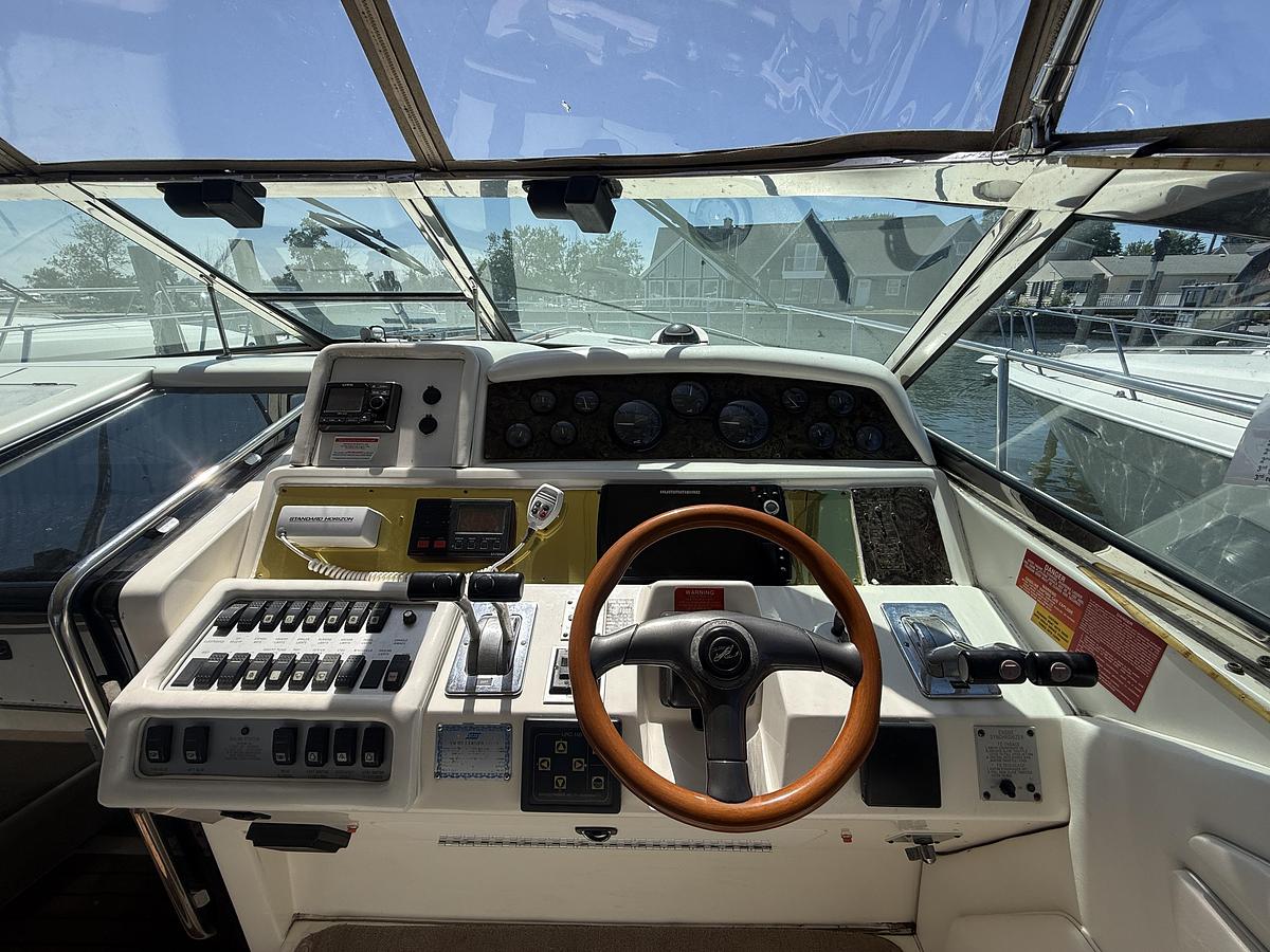 Used 1996 Sea Ray 400 Express Cruiser