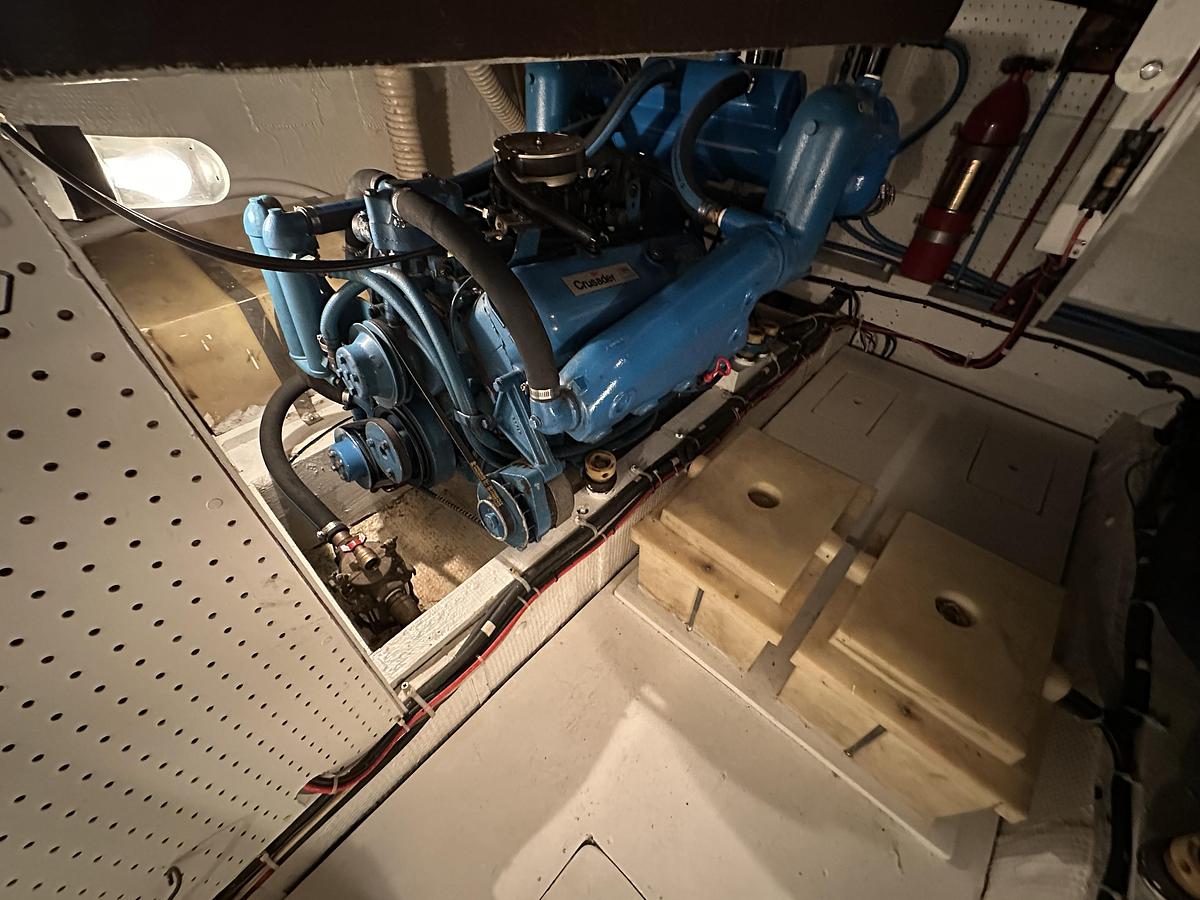 Used 1982 Egg Harbor 42 Aft Cabin Motor Yacht