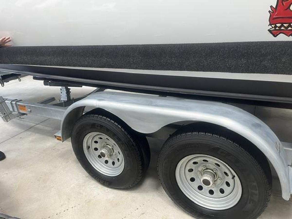 Used 2020 Hewescraft 240 Ocean Pro