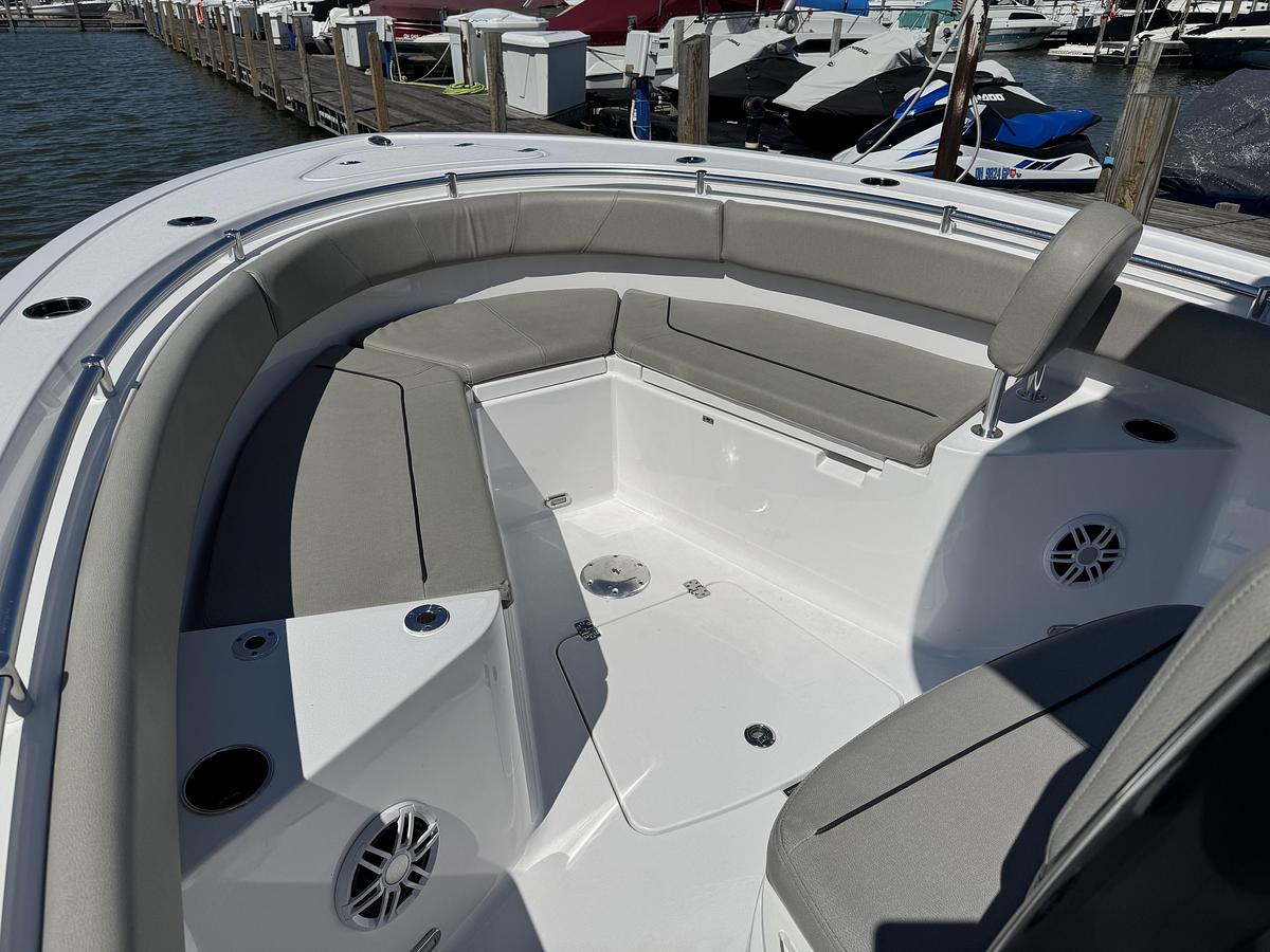 Used 2024 Sportsman 231 Heritage 231 Center Console