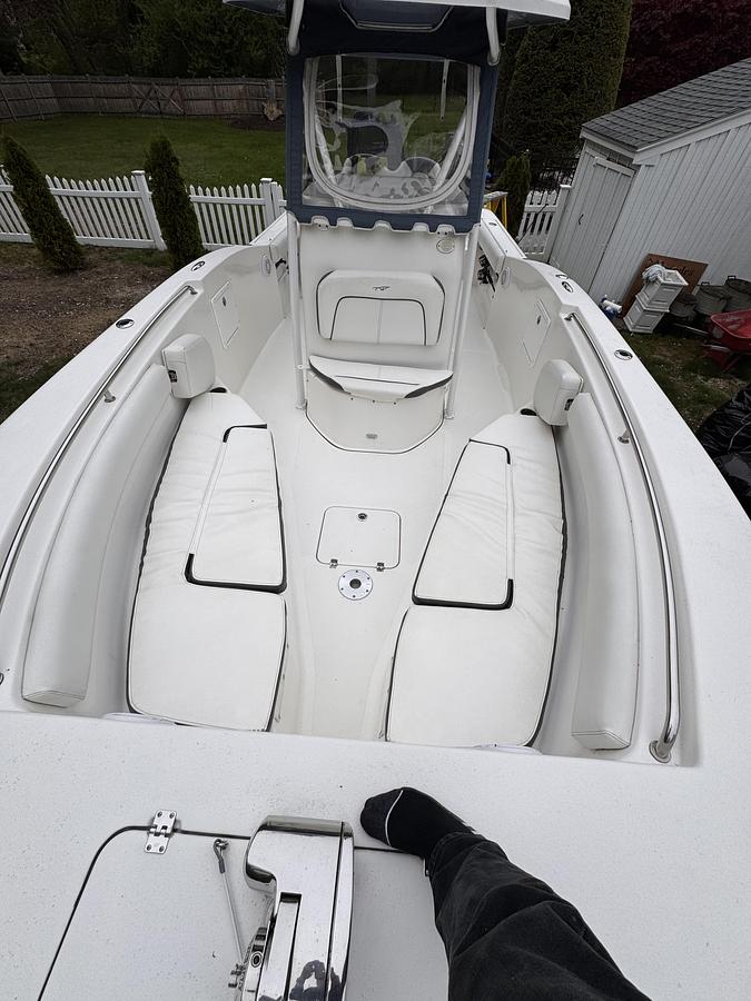 Used 2015 Tidewater 252 Center Console Adventure