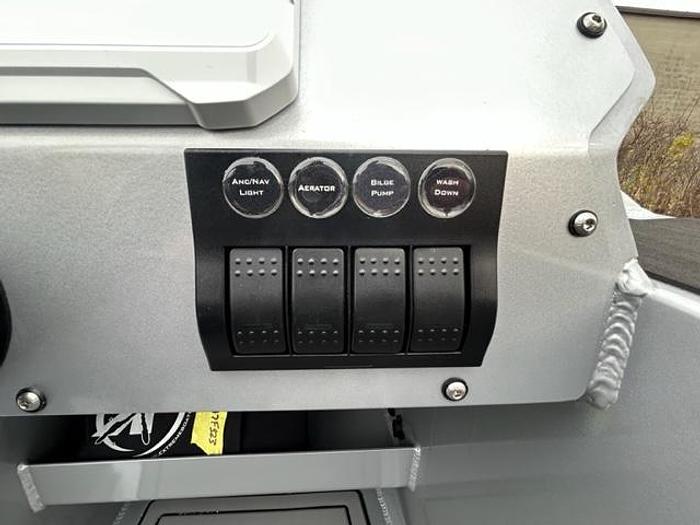 2026 Extreme Boats 1770 Enduro Side Console