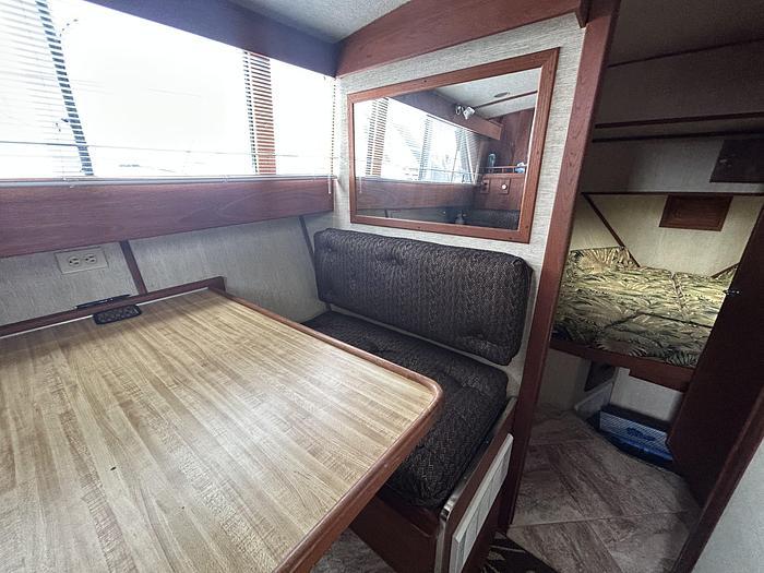 Used 1986 Marinette 39' Double Cabin