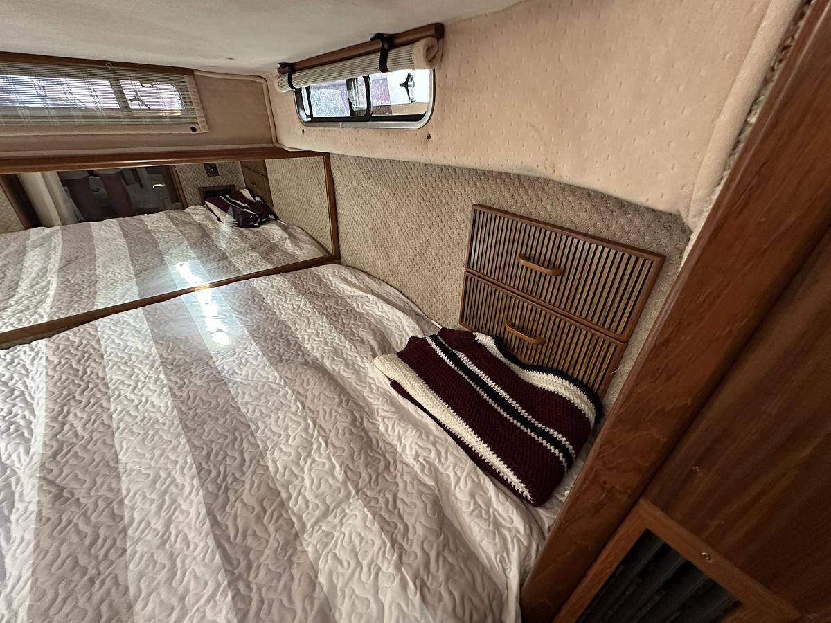 Used 1987  Sea Ray 340 Sundancer