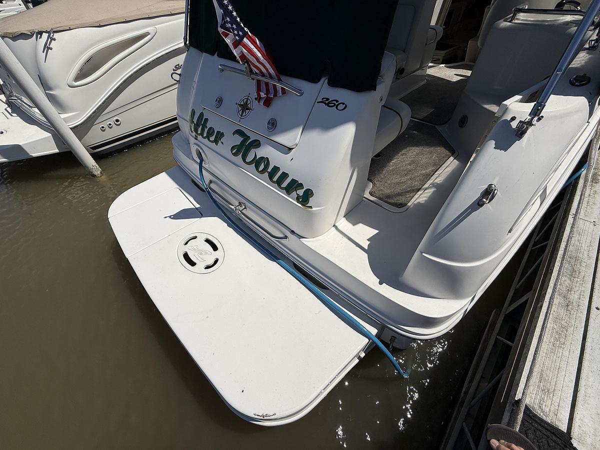 Used Sea Ray 260 Sundancer
