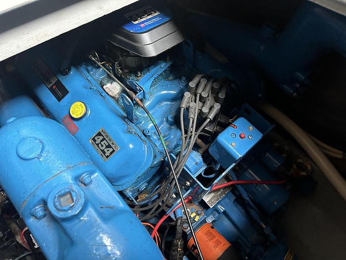 Used 1990 Silverton  40 Motor Yacht